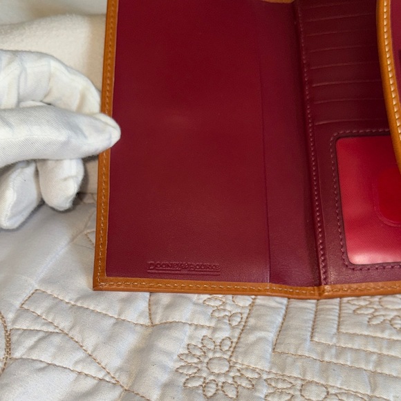 Dooney & Bourke Maroon Wallet with Tan Trim - Picture 4 of 9